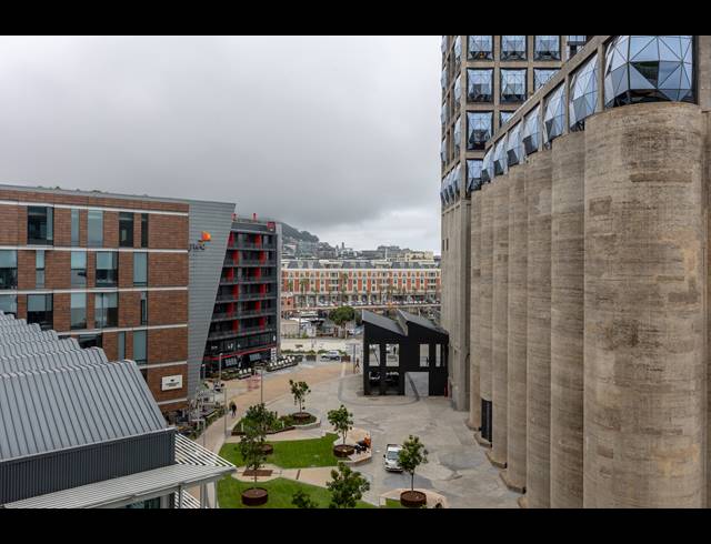 1 BEDROOM APARTMENT TO LET IN WATERFRONT